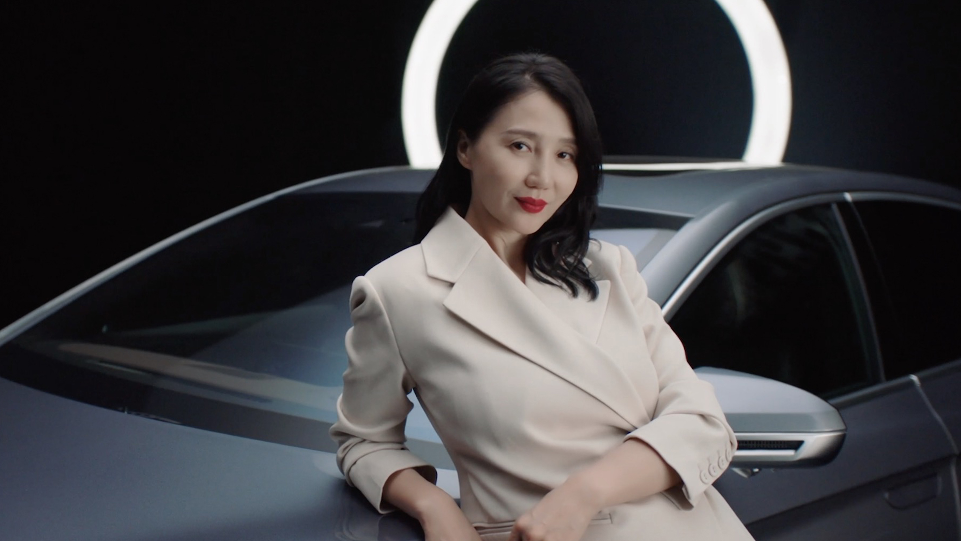 阿朵 | K8凯发木兰荟首位女性挚友，新民族音乐人
